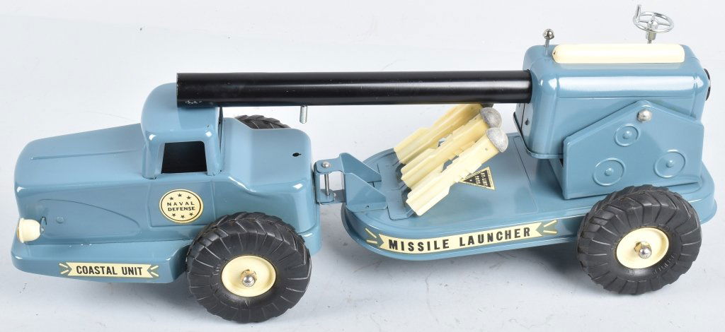 NYLINT NAVEL DEFENSE MISSILE LAUNCHER (1 of 4)