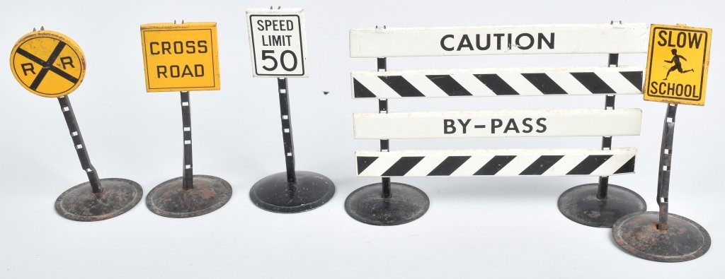 LOT OF TONKA ROAD SIGNS (1 of 3)