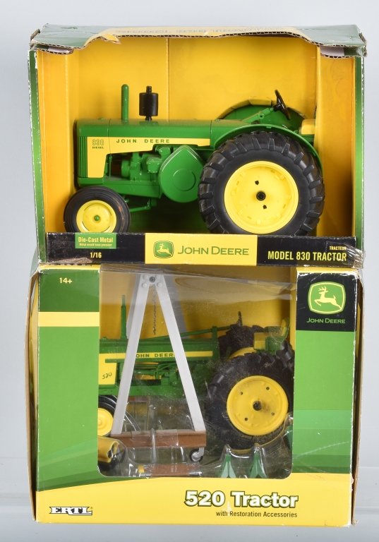ERTL JOHN DEERE 830 & 520 TRACTORS MIB (1 of 4)