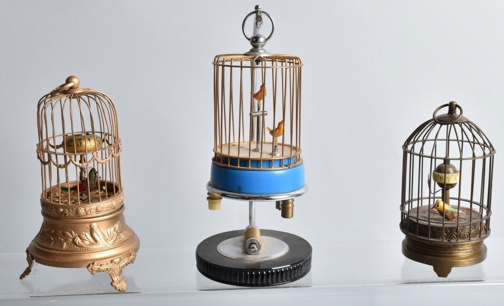 LOT of 3 BIRD CAGES, CLOCKS & MORE (1 of 10)