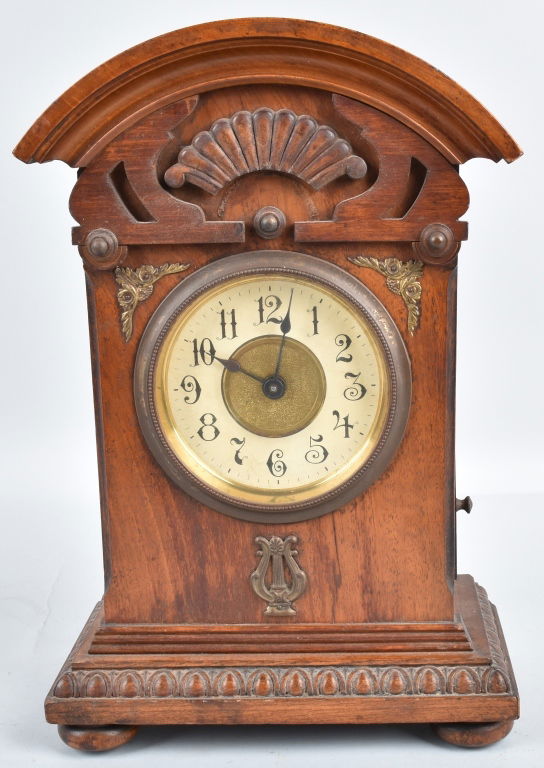 MUSIC BOX CLOCK, VINTAGE