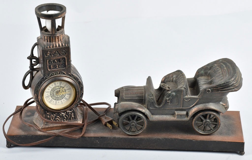 FIGURAL EARLY AUTO and GAS PUMP CLOCK / LAMP (1 of 4)