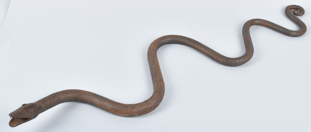 EARLY FOLK ART IRON SNAKE (1 of 4)