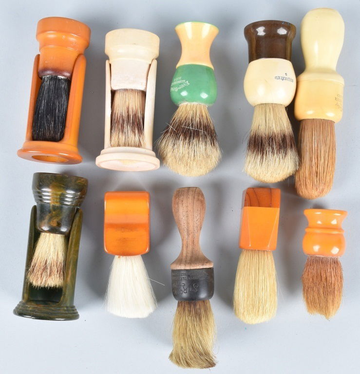 10- VINTAGE SHAVING BRUSHES (1 of 3)