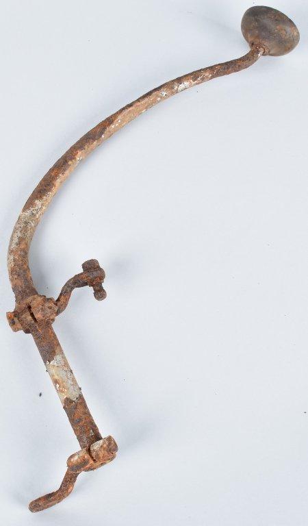 1941-43 INDIAN 741, SHIFTER: Solid condition with brackets and part of knob. Good