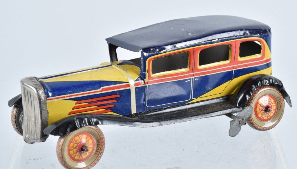 Prewar JAPAN Tin Windup SPECIAL SEDAN (1 of 5)