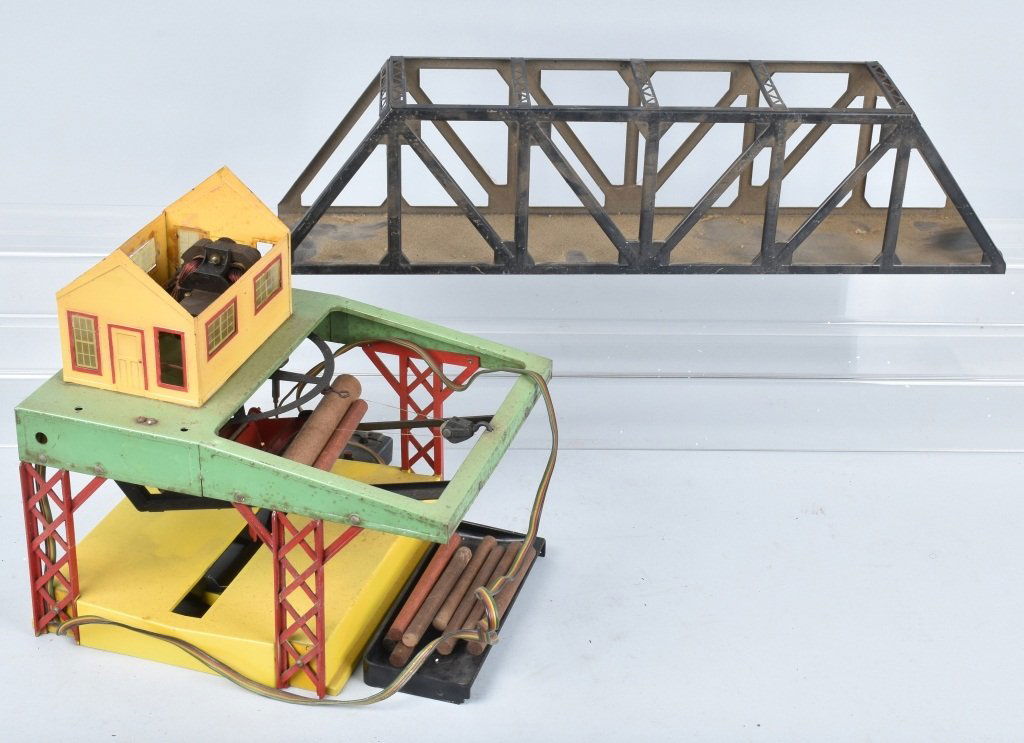 LIONEL LOG LOADER and MORE (1 of 3)