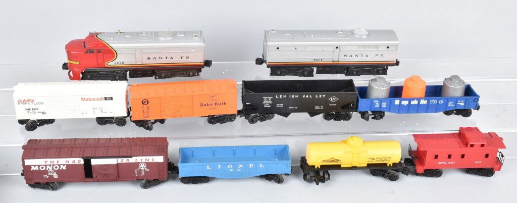 LIONEL SANTE FE 10 PIECE TRAIN SET (1 of 3)