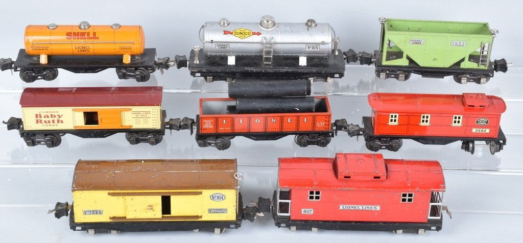8-LIONEL TIN PLATE ROLLING STOCK (1 of 4)