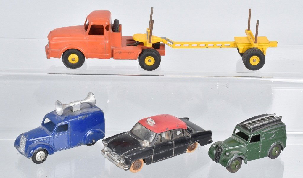4 ENGLISH & FRENCH ISSUE DINKY CARS & TRUCKS (1 of 3)
