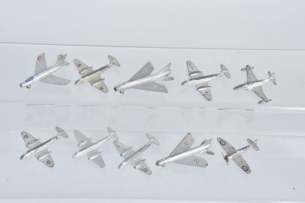 10 DINKY AIRPLANES (1 of 4)