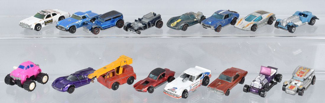 16 MATCHBOX  & HOT WHEELS SOME REDLINE (1 of 4)