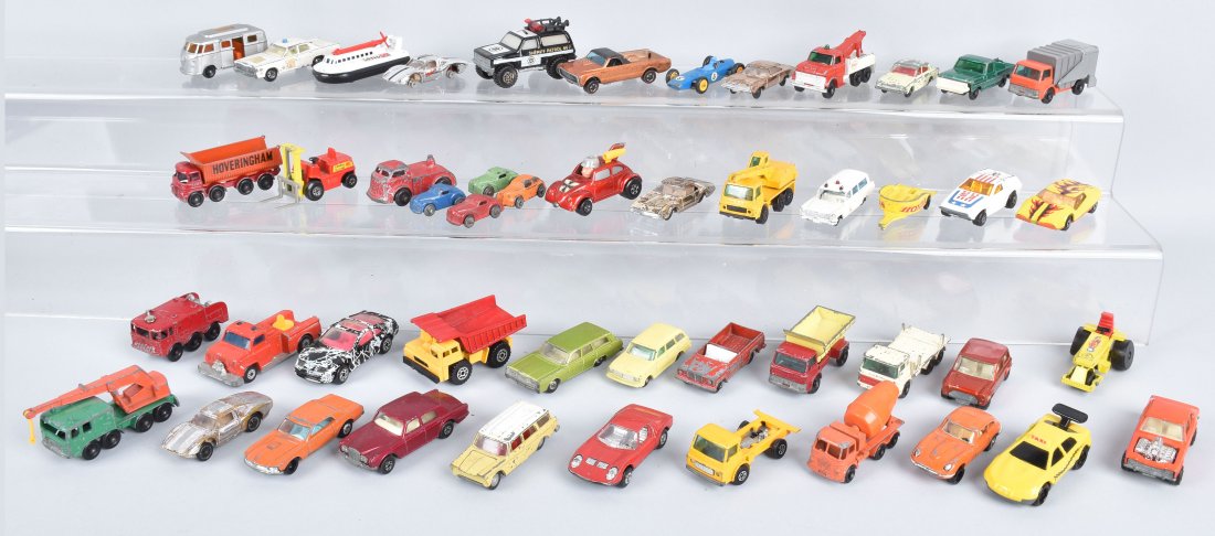 VINTAGE MATCHBOX CASE W/48 CARS (1 of 7)