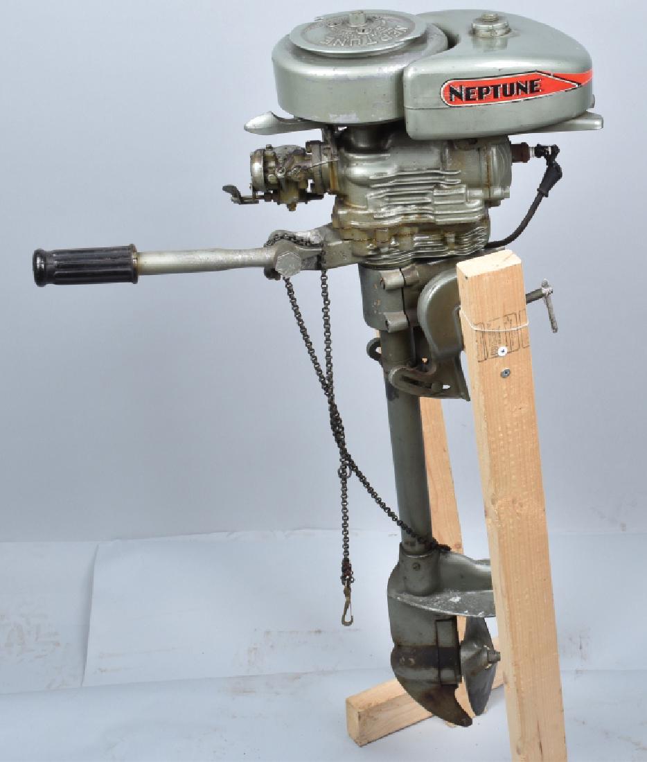 1940s NEPTUNE A2 OUTBOARD MOTOR