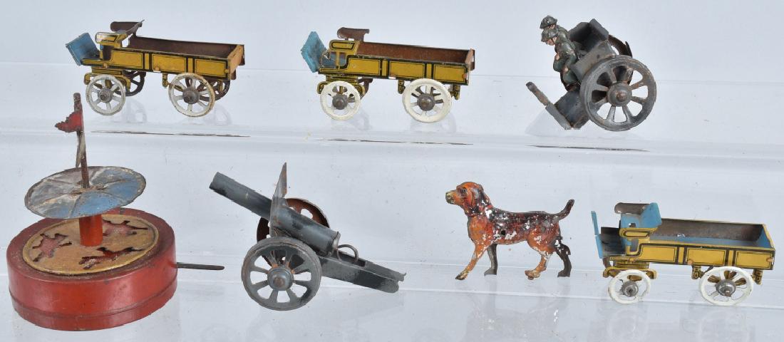 LOT OF PENNY TOY PARTS (1 of 4)