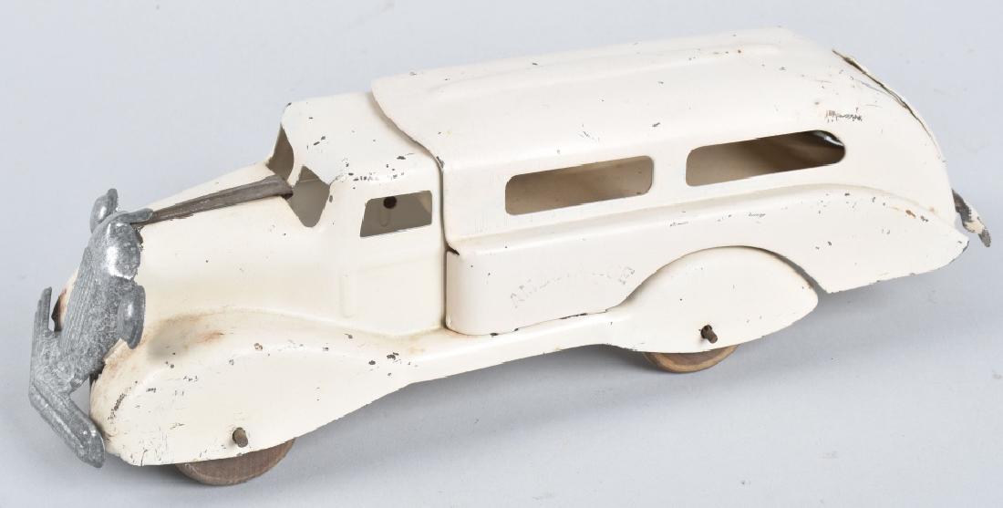 EARLY MARX AMBULANCE (1 of 6)
