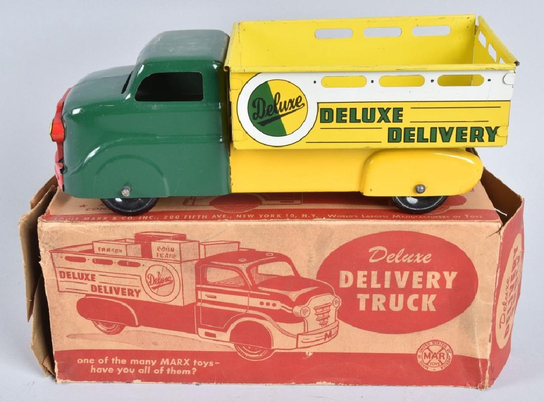 MARX DELUXE DELIVERY TRUCK GREEN & YELLOW w/BOX (1 of 9)