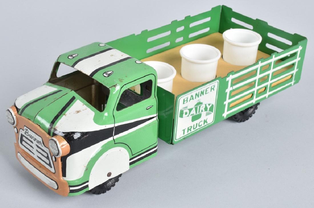 BANNER DAIRY TRUCK w/ LOAD (1 of 5)