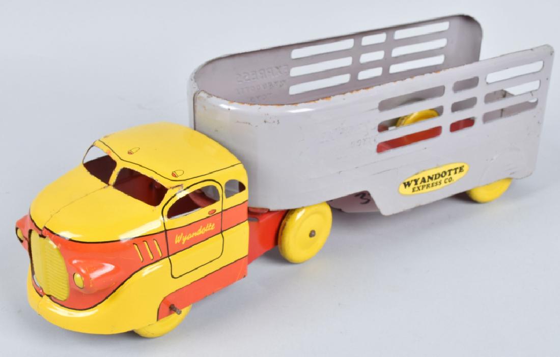 WYANDOTTE EXPRESS STAKE TRUCK (1 of 5)