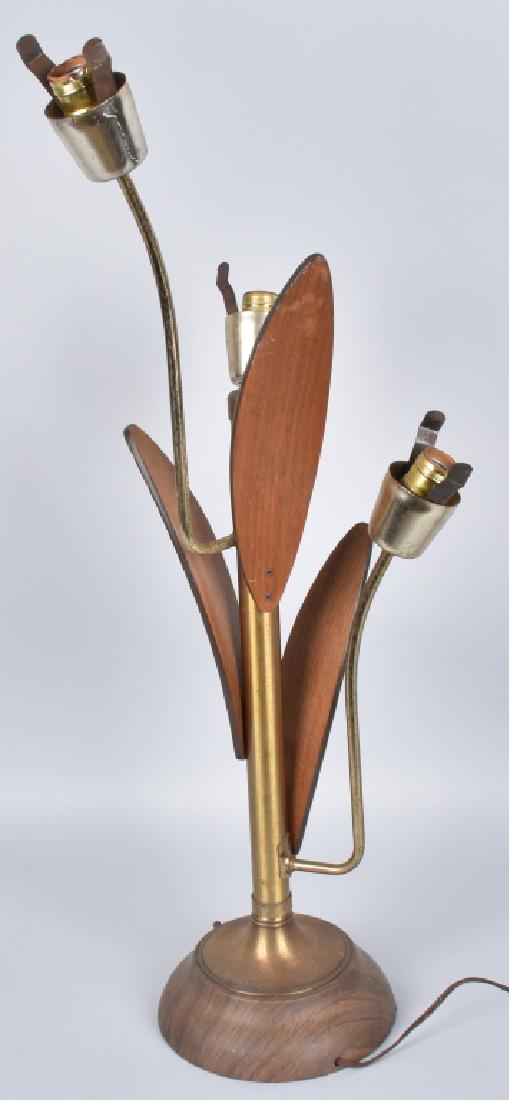 MID-CENTURY BRASS and WOOD TABLE LAMP (1 of 3)