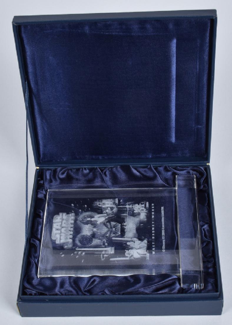 WALT DISNEY STAR WARS WEEKEND CRYSTAL STATUE MIB (1 of 3)