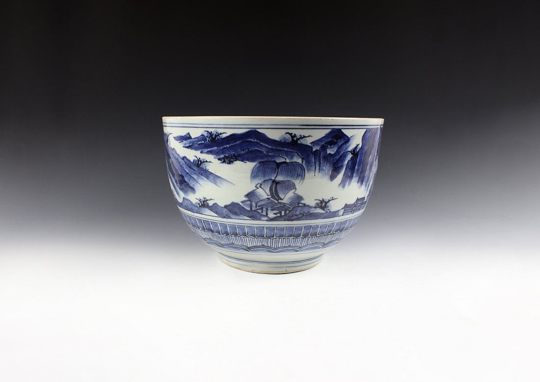 A big blue and white landscape bowlï‚ŸQing Dynasty (1 of 6)