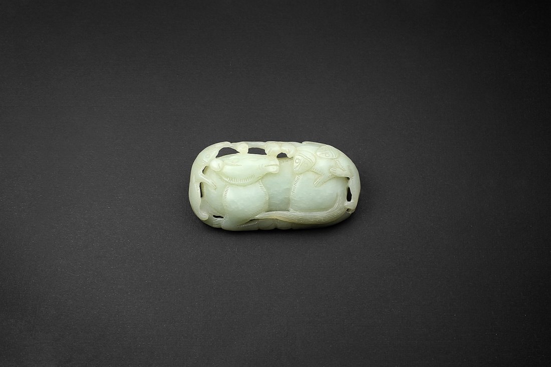 A nephrite carving (1 of 2)