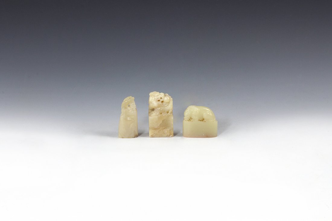 Three nephrite seals (1 of 2)