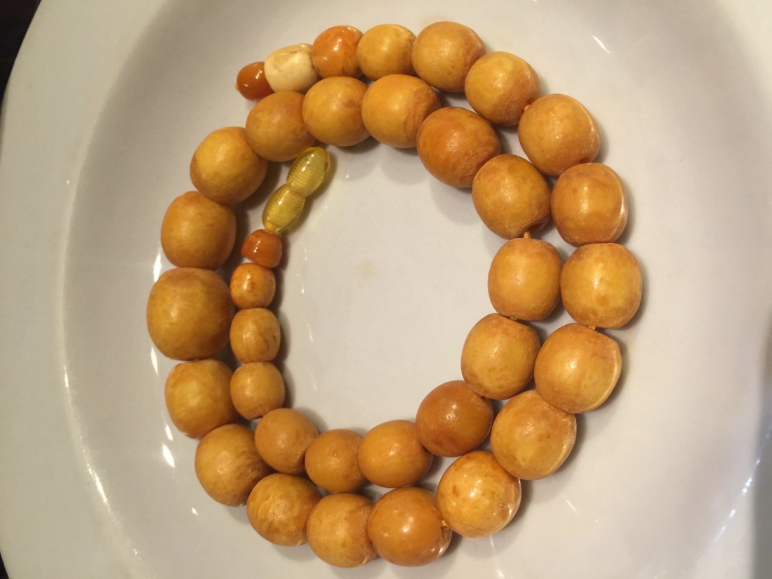 Amber necklace 1 (1 of 1)