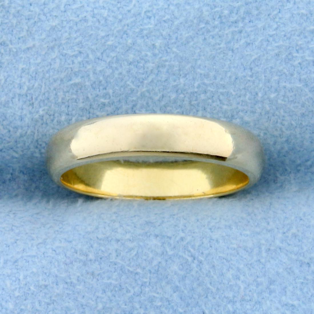 Woman's Wedding Band Ring in 18K Yellow Gold: In 18K Yellow Gold. 3.75mm wide. Size 5 1/2. 3.7g.