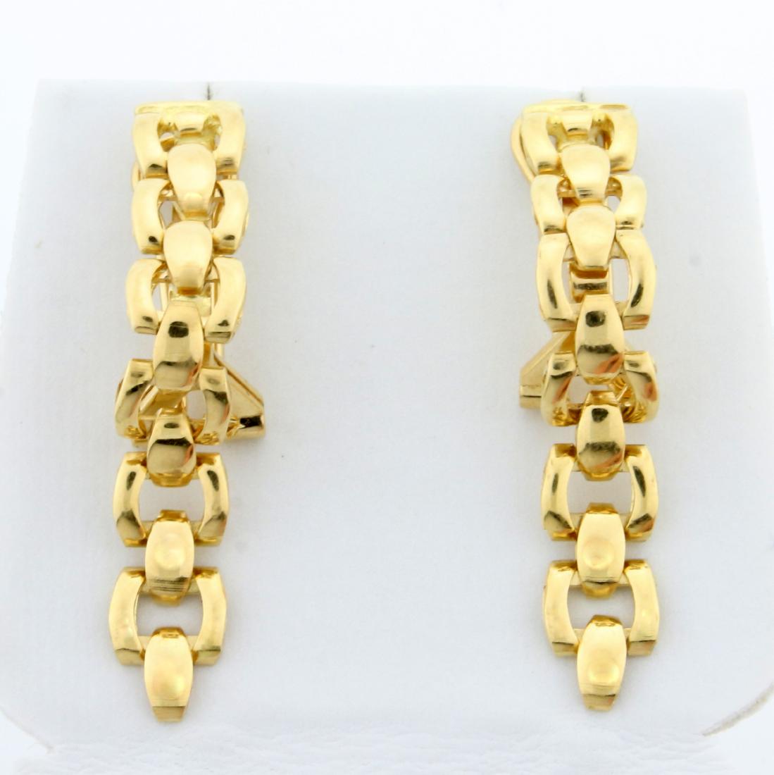 Dangle Link Earrings in 18K Yellow Gold: In 18K Yellow Gold. 1 1/2 inches long, 6.2mm wide. With French backs for pierced ears. 6.1g.