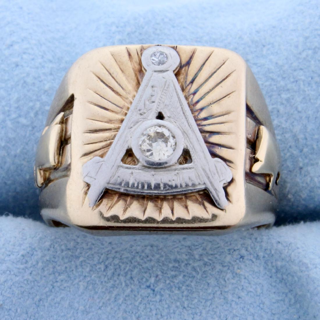 Antique Old European Cut Diamond Mason Ring in 14k: This ring is 14K yellow & white gold and contains a high quality 1/4ct Old European Cut diamond that is SI clarity/I color. Size 11 12.4g