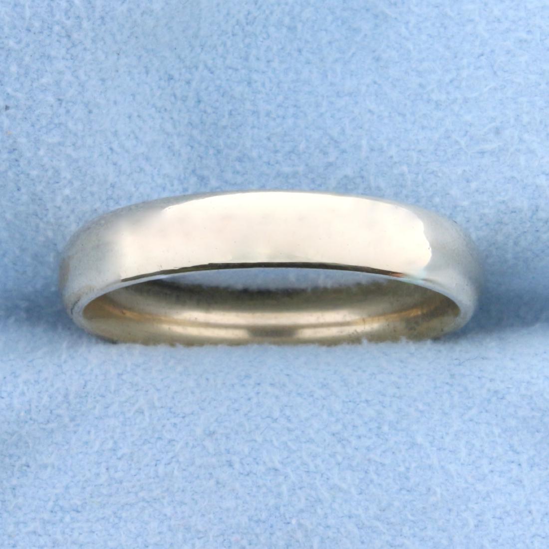 Comfort Fit Wedding Band Ring in 14K Yellow Gold: In 14K Yellow Gold. Size 9. 4.3mm wide. 5.6g