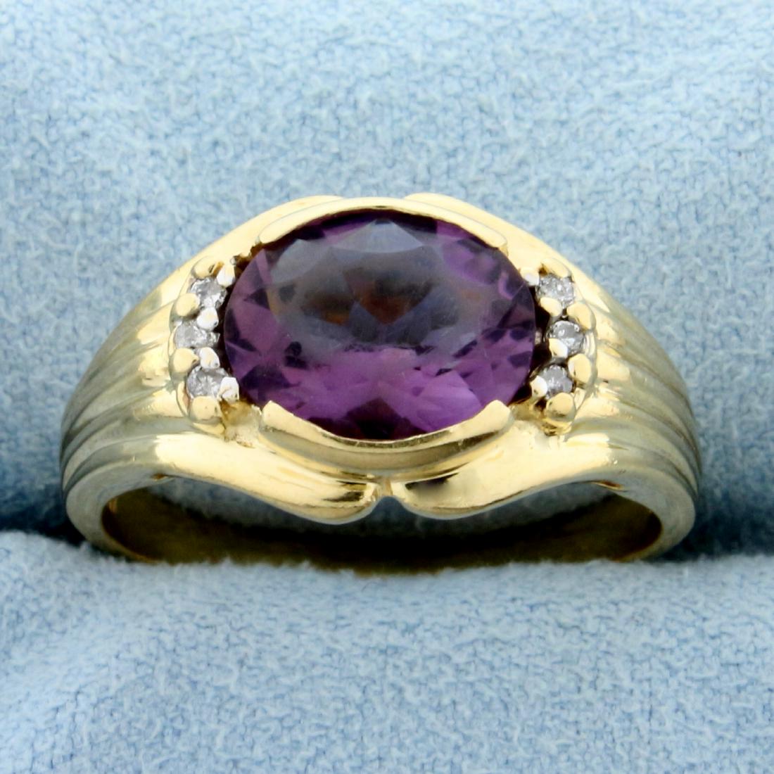 3ct Amethyst and Diamond Ring in 14k Yellow Gold: In 14K Yellow Gold. Contains six high quality 1/2pt round diamonds surrounding a 10mm natural Amethyst gemstone with beautiful pastel purple color and excellent clarity. Size 9. 5.5g.
