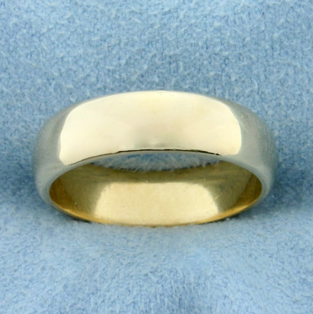 5.4mm Wedding Band Ring in 14K Yellow Gold: In 14K Yellow Gold. 5.4mm wide. Size 7 1/2. 5.0g