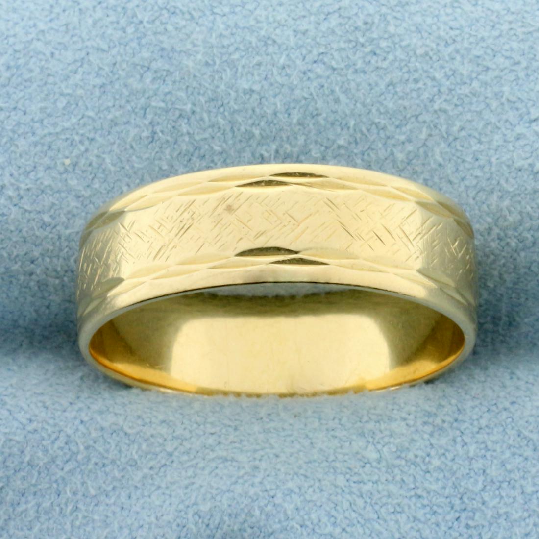 Men's Unique Crosshatch design Wedding Band Ring in 14K: In 14K Yellow Gold. 7.1mm wide. Size 11 1/2. 5.2g