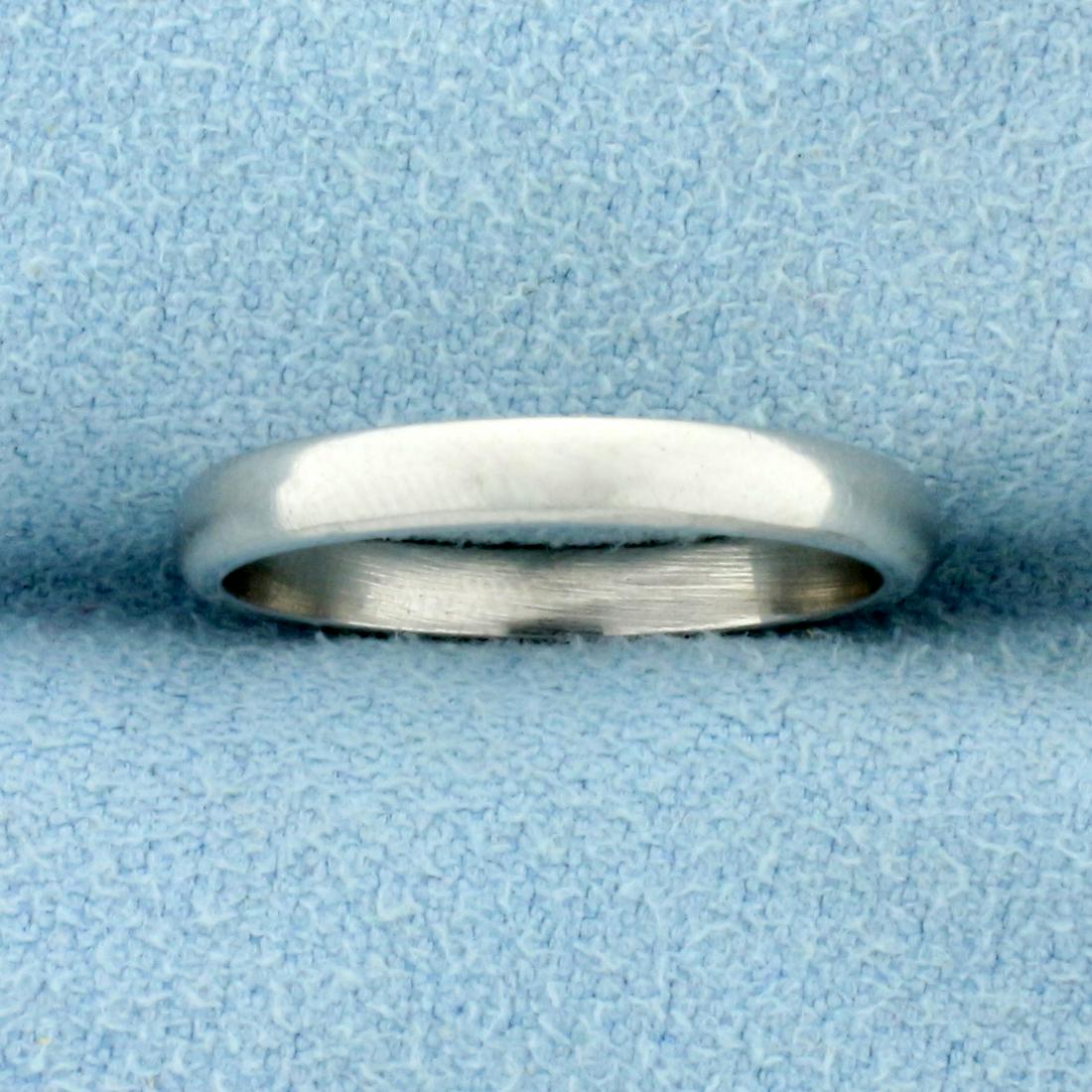 Thin Gold Wedding Band Ring in Platinum: In Platinum. 2.5mm wide. Size 5. 3.3g.