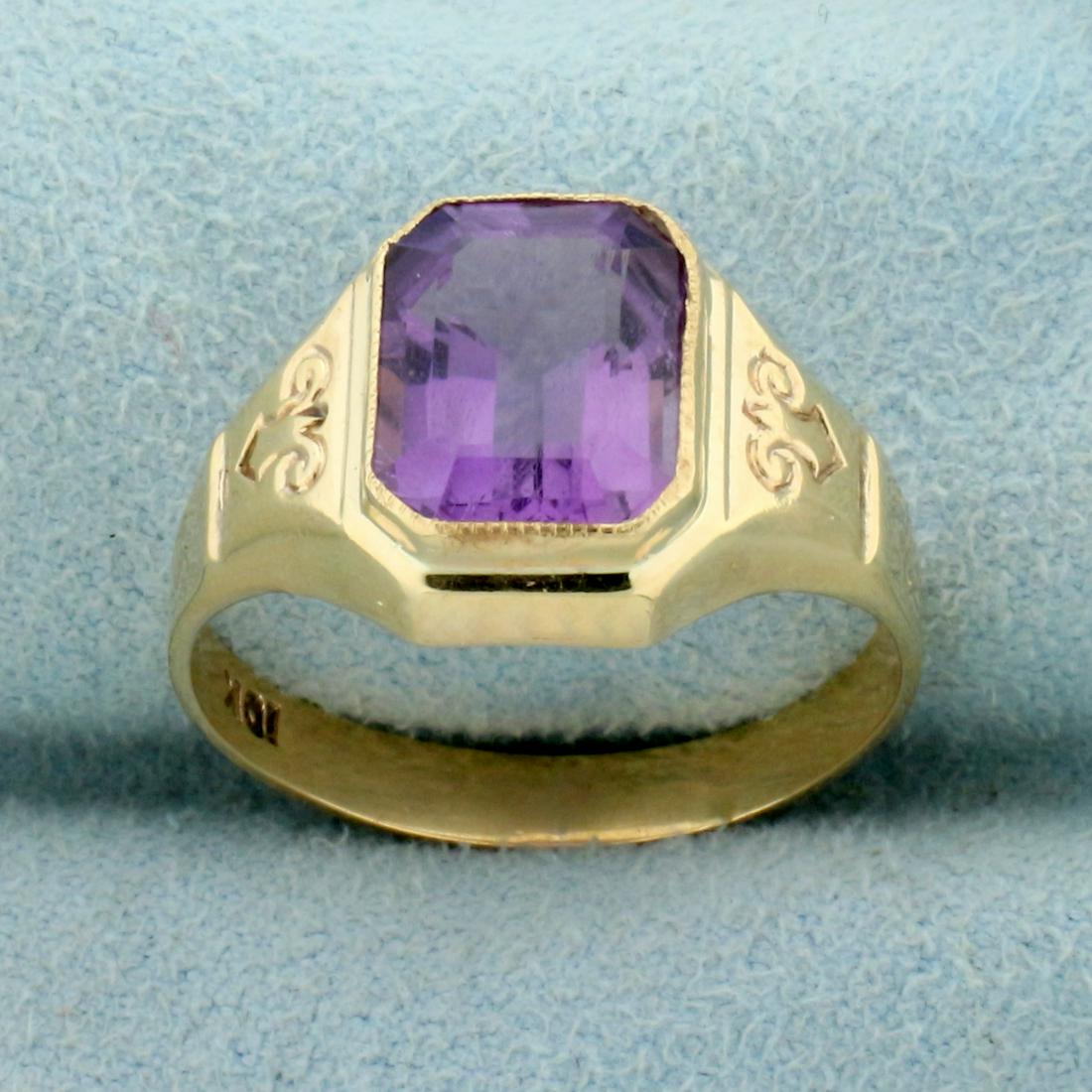 Vintage 3ct Amethyst Solitaire Ring in 10K Yellow Gold: In 10K Yellow Gold. Contains one high quality natural 10 x 8 mm emerald cut Amethyst gemstone with bright purple color and excellent clarity. Size 8. 3.0g