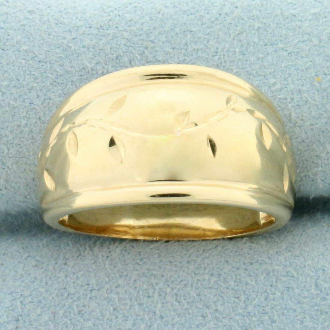 Diamond Cut Flower Nature Design Band Ring In 14K: In 14K Yellow Gold 12.5mm wide on front. Size 9. 4.6 g