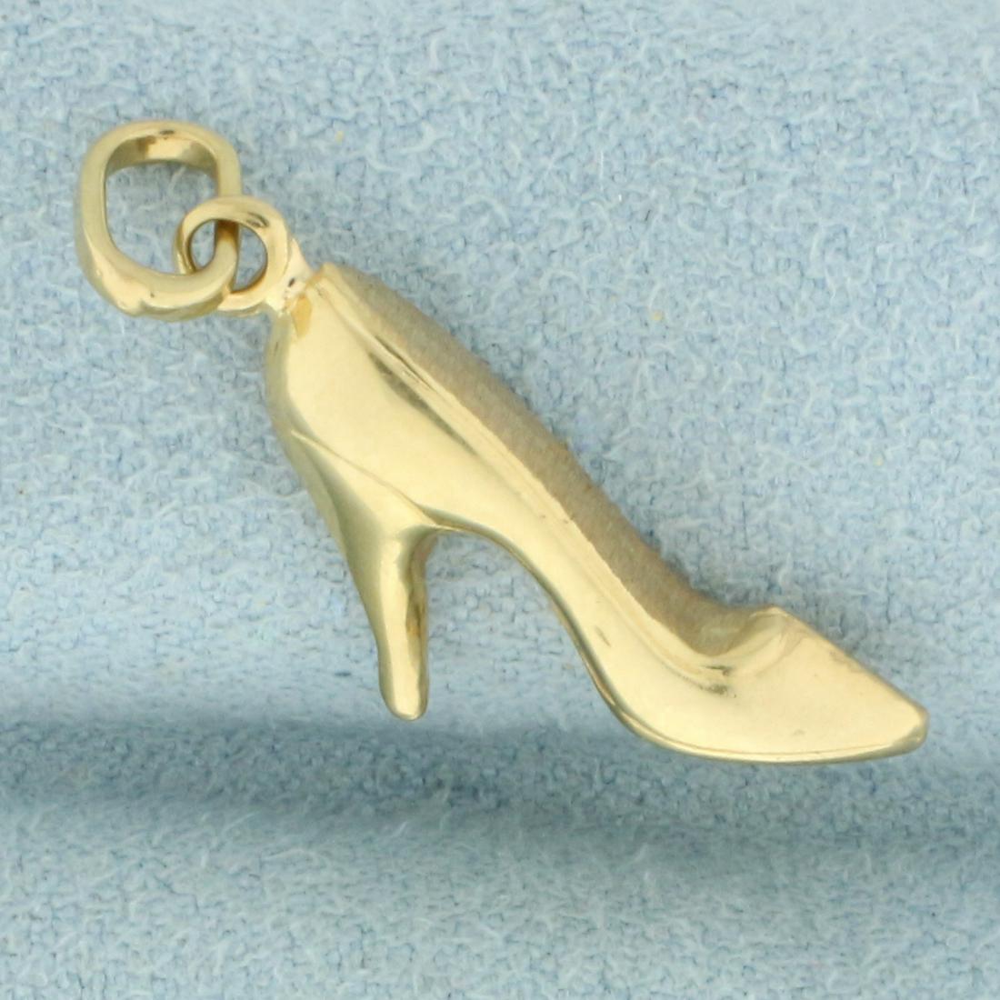Womans High Heel Shoe Charm or Pendant in 14K Yellow: In 14K Yellow Gold. 1 inch long including bale. 1.5g