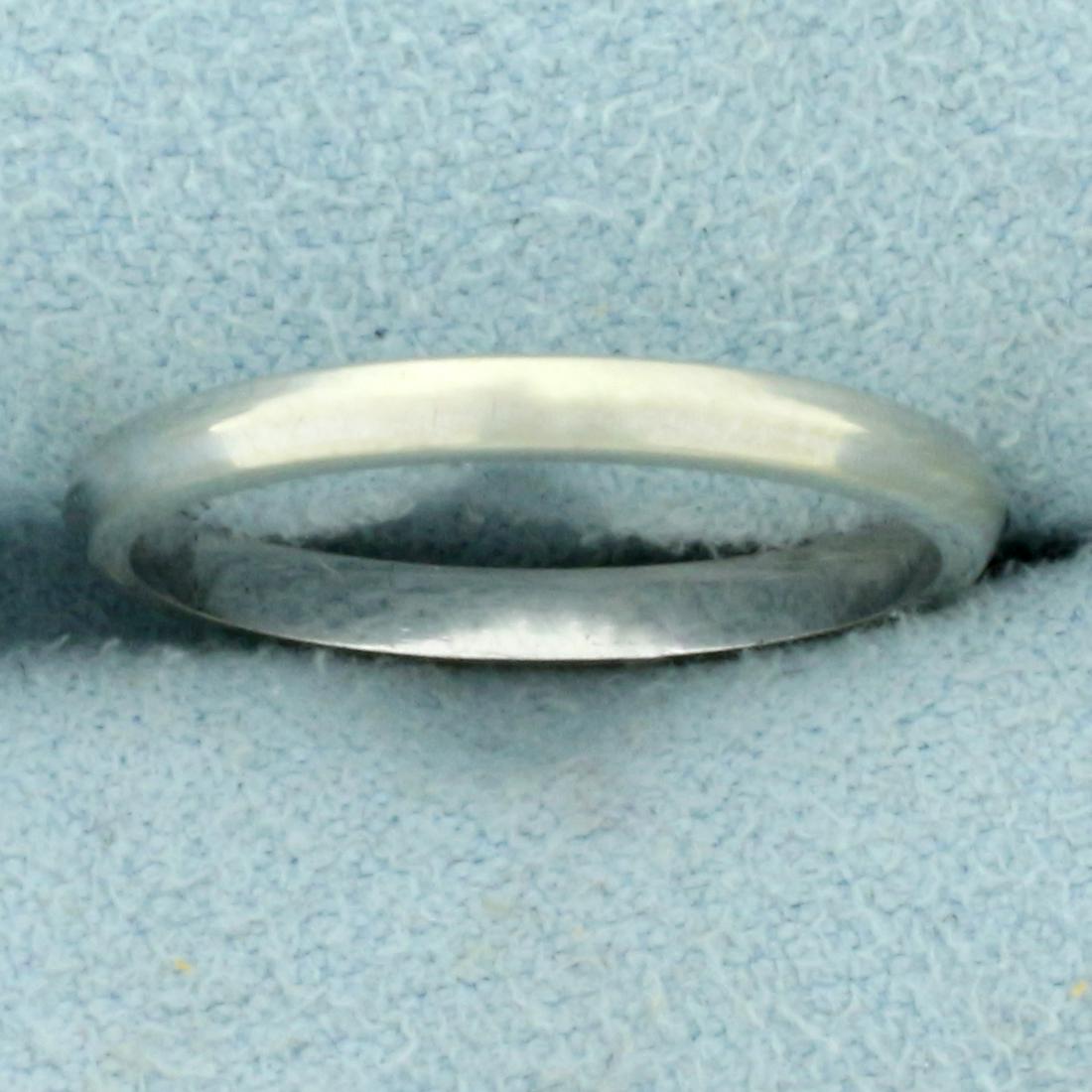 Womens Thin Wedding Band Ring in 14k White Gold: In 14 K White Gold. 2mm wide. Size 5. 1.4g