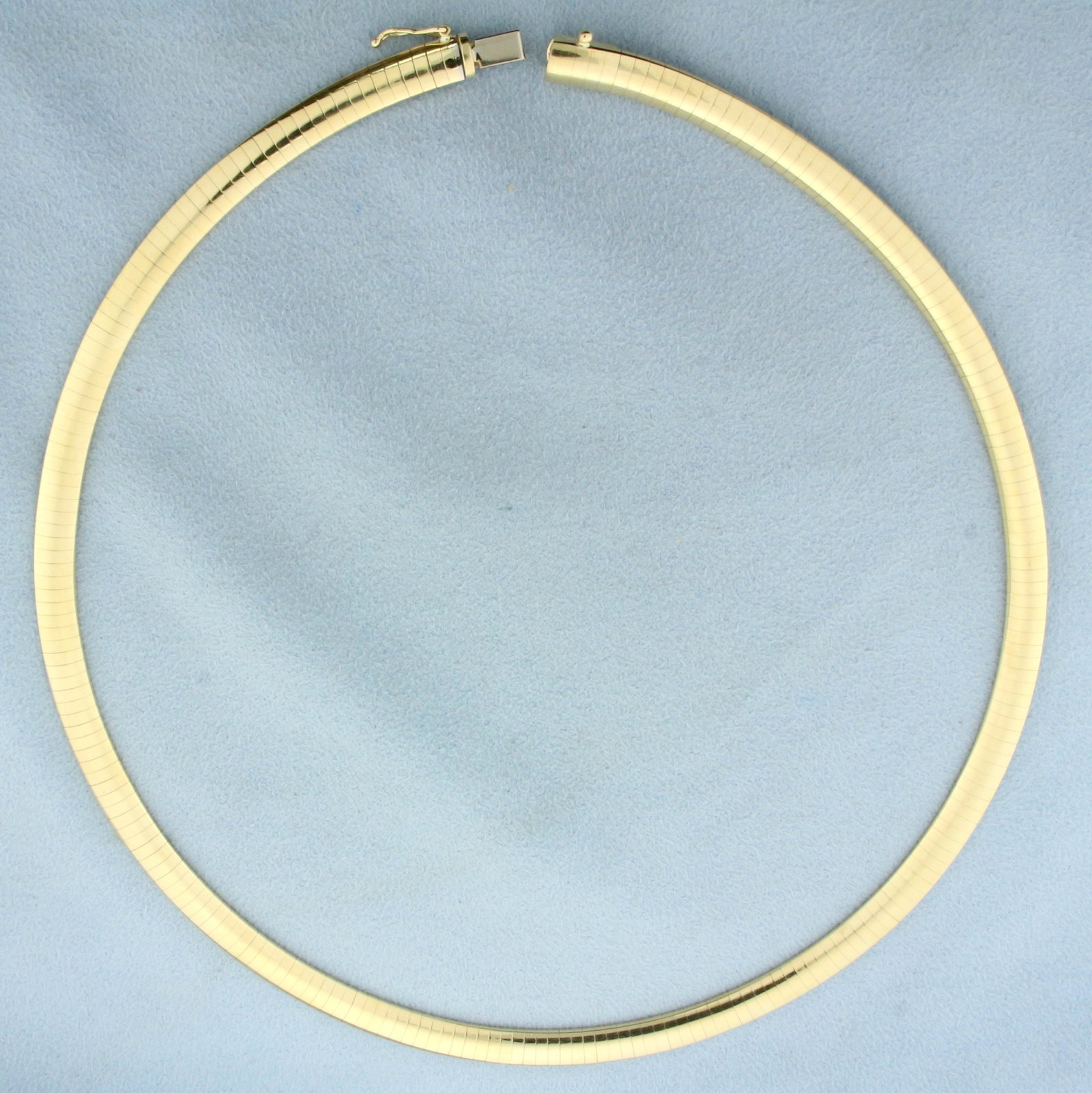 Omega Necklace in 14K Yellow Gold 