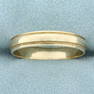 Mens Milgrain Beaded Edge Wedding Band Ring in 14K Yellow Gold