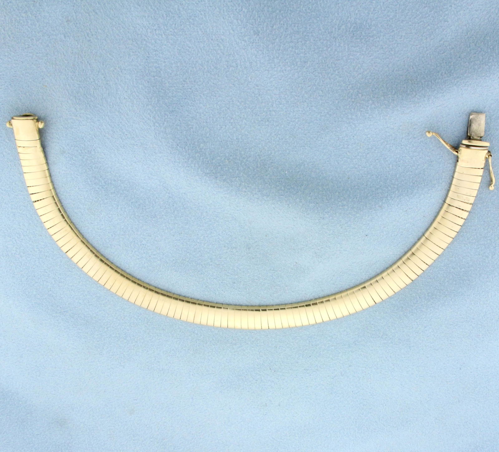 Omega Yellow Gold for Sale at Auction