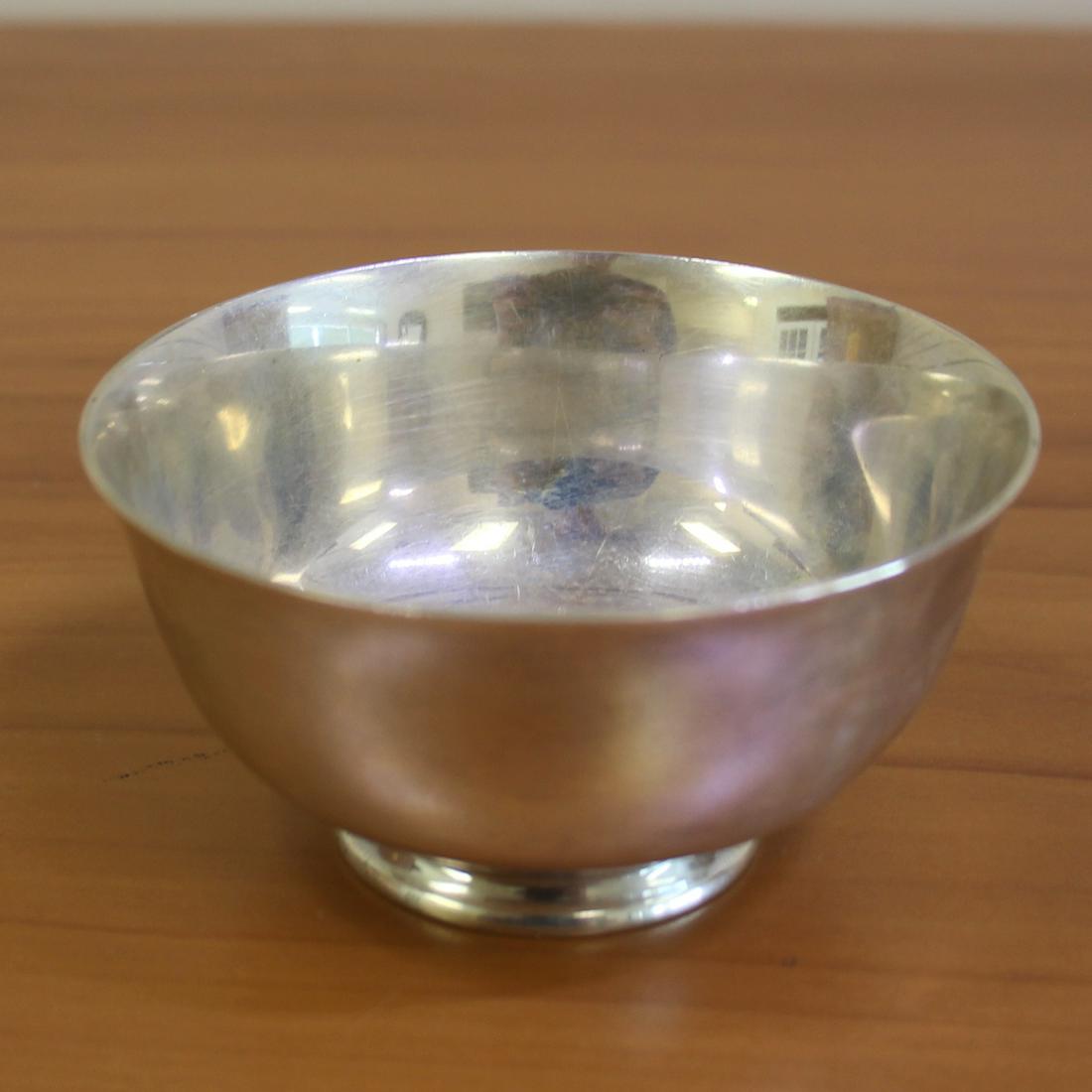 Tuttle Paul Revere Model 263 Footed Dish in .925 Sterling Silver: In .925 Sterling Silver. Two small dents on bottom as shown in photos. 3 1/4 inches in diameter. 69.4g.