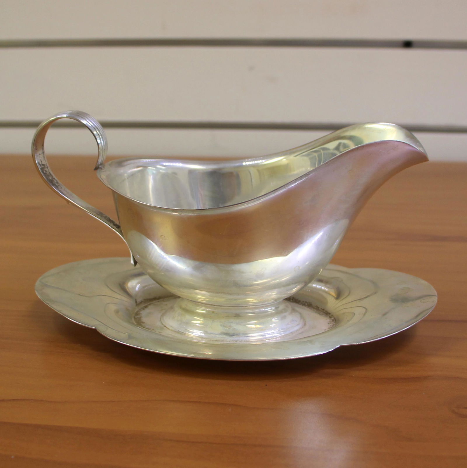 Gorham Gravy Boat with Attached Underplate Pattern 709 in .925 Sterling