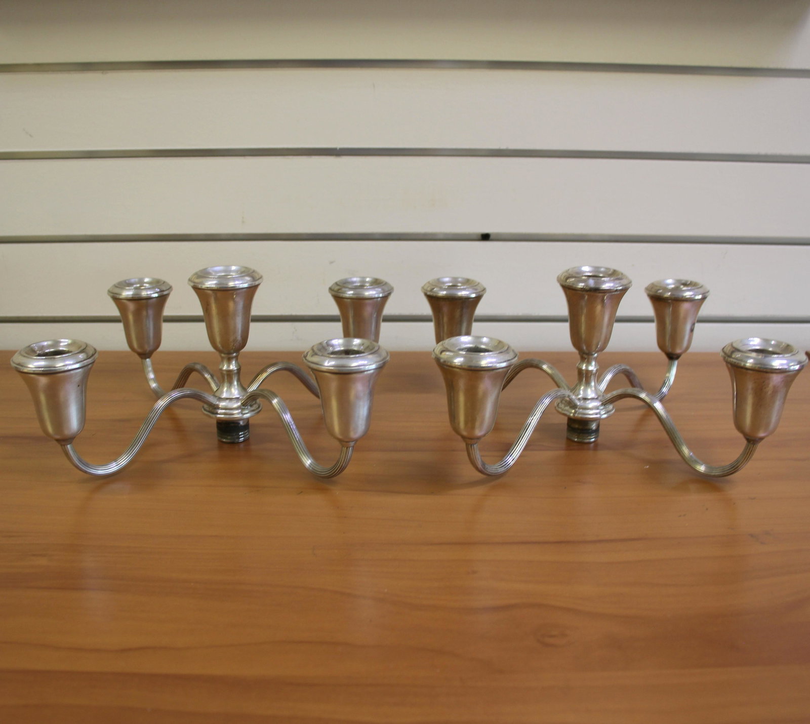 Rare Towle 5 light Candelabra Topper Set of 2 in .925 Sterling Silver: In .925 Sterling Silver filled reinforced with rod. Screw in base (works with most Towle screw in Candlesticks, like pattern #26). Model #45 with 5 lights and 4 arms, ribbed arm design. 1,526.1g