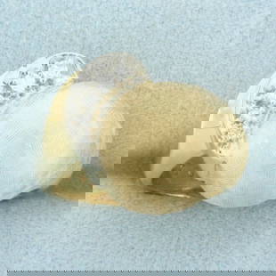 Abstract Design Diamond Ring in 14k Yellow Gold: In 14k yellow gold. Contains five high quality diamonds, .1ct TW, VS clarity/G color. Size 5. 7.9g.