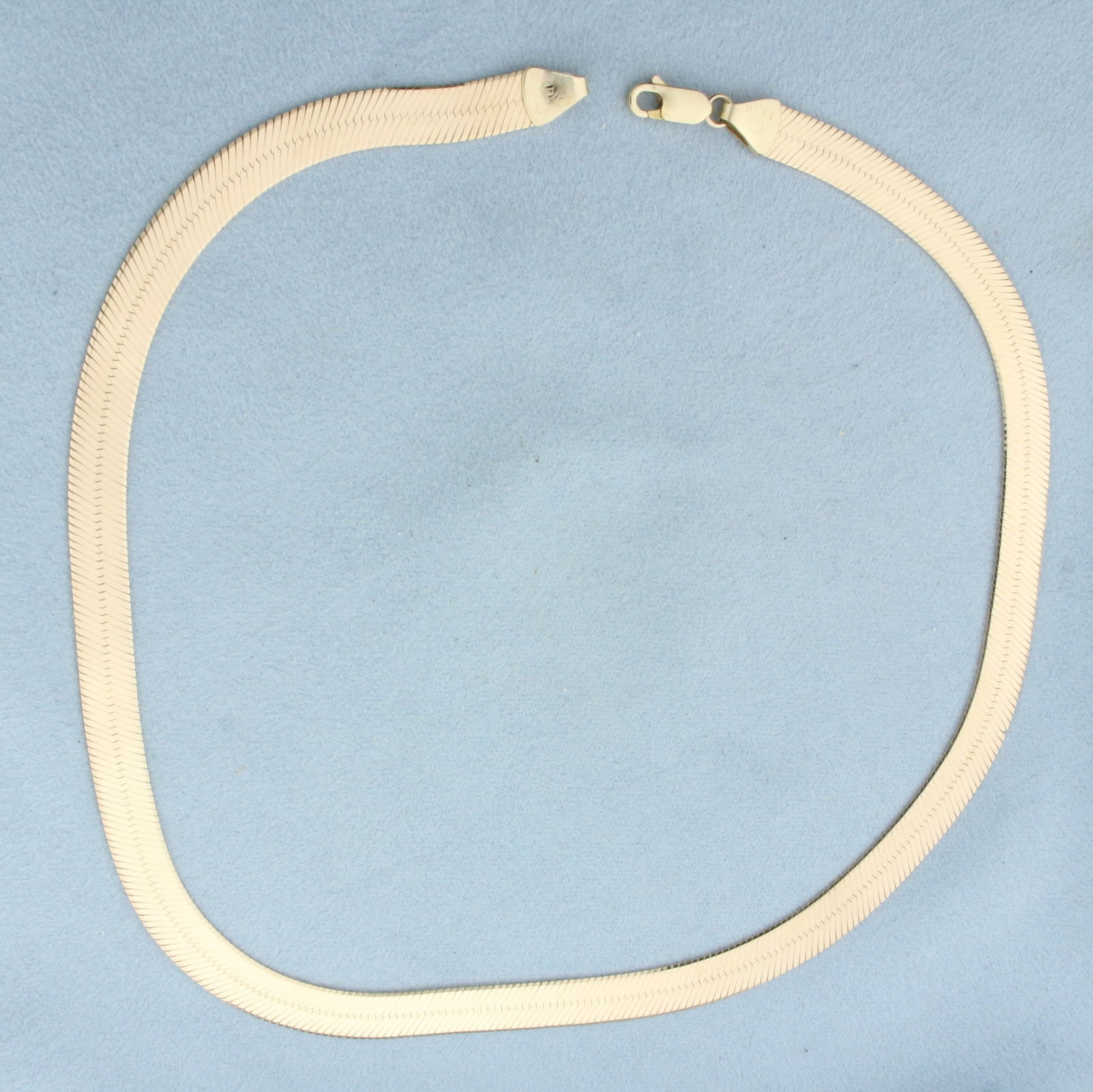 Italian 16 Inch Choker Herringbone Liquid Gold Chain Necklace in 10k Yellow Gold (1 of 2)