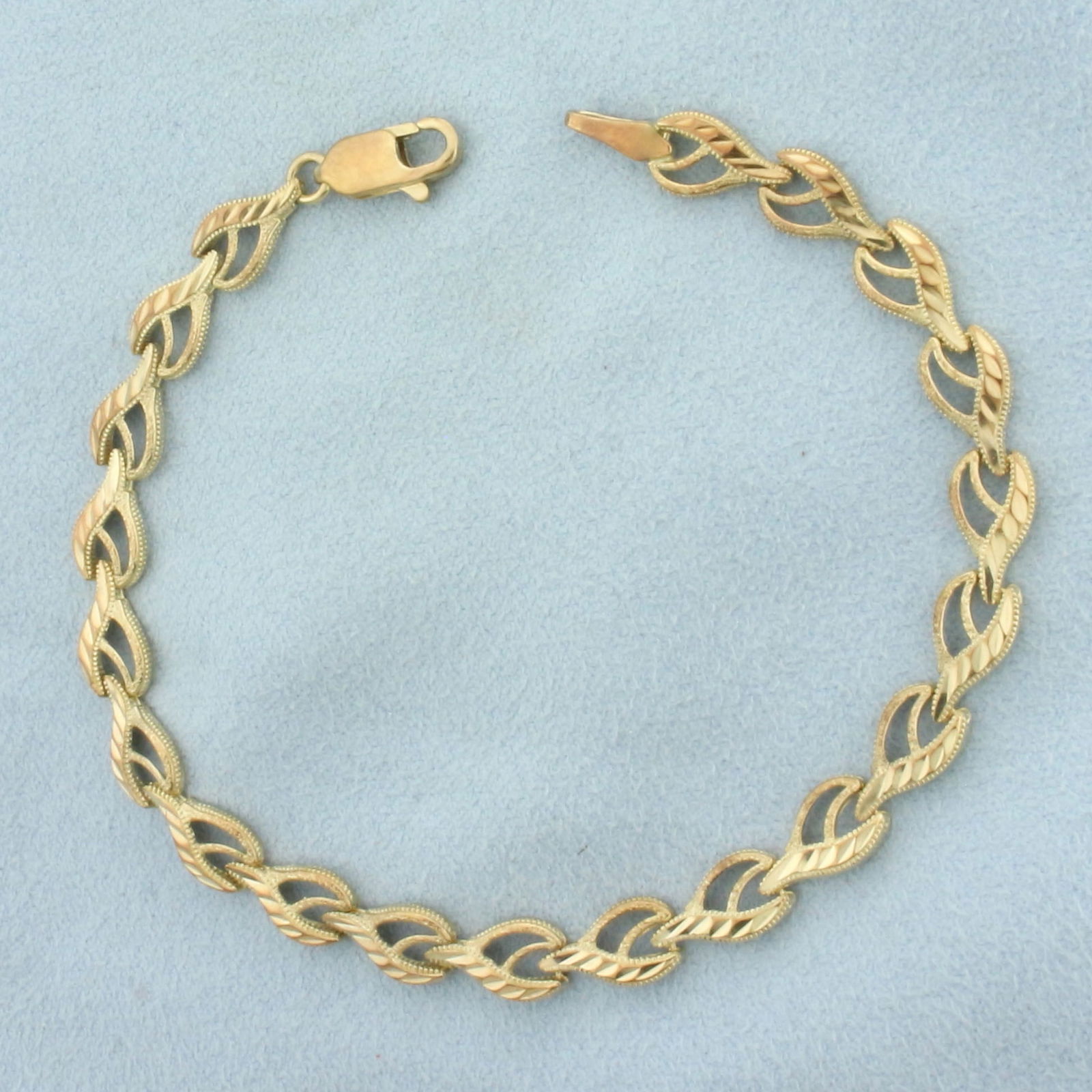Diamond Cut Designer Heart Link Bracelet in 10k Yellow Gold (1 of 2)